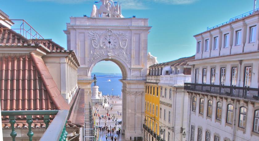 Your Home In Bairro Alto ลิสบอน ภายนอก รูปภาพ